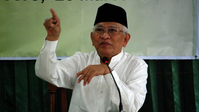 MILAD GUS MUS KE 74 BARENG CAK NUN gus Mus Ultah Ke 74 