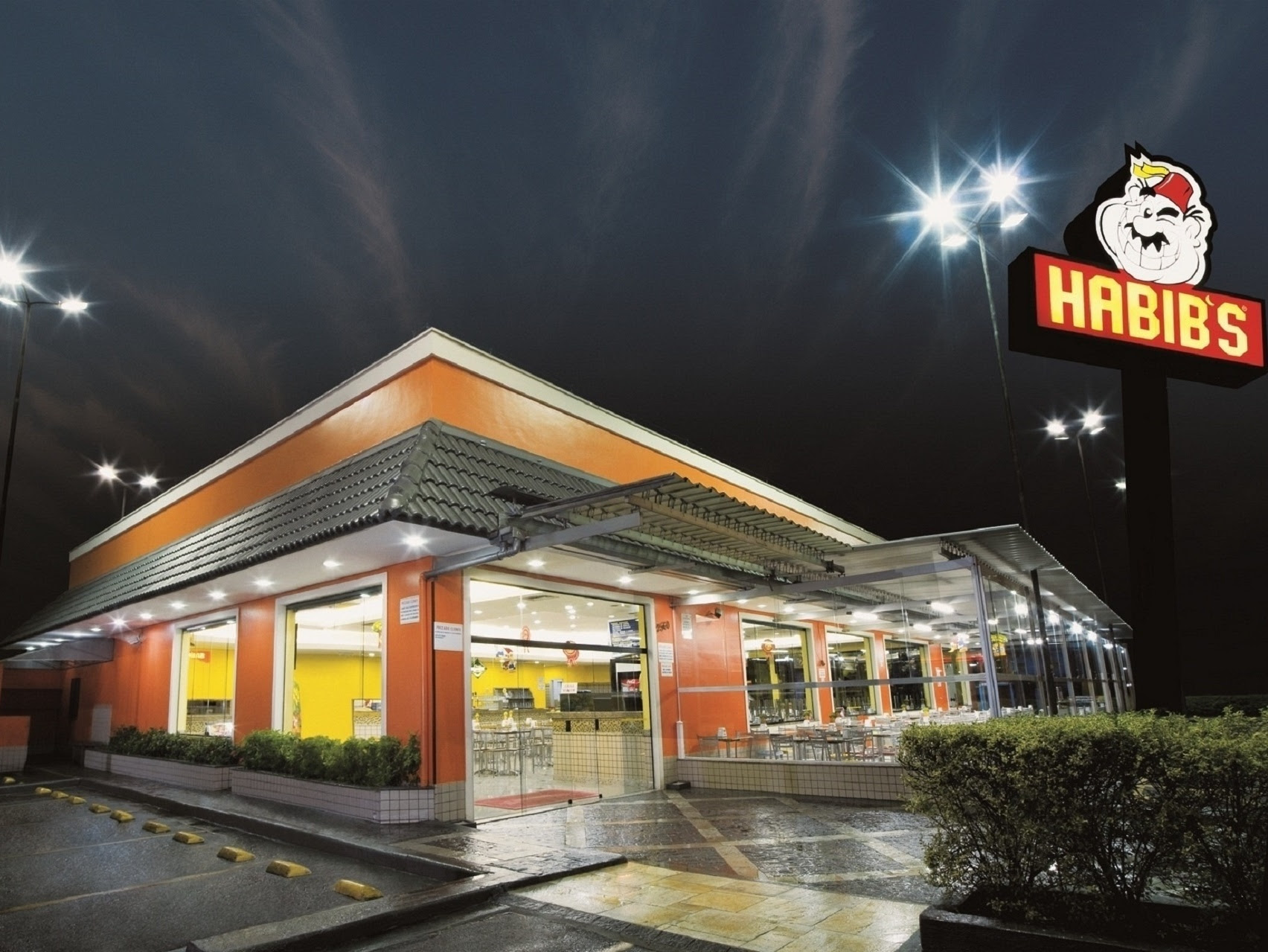 Com sorvete por R$ 1, Habib's entra em guerra de preços do fast-food