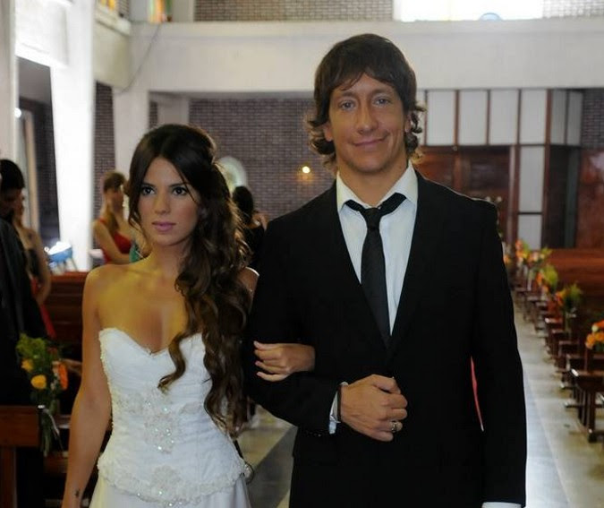 Cuando finalmente se casaron en el 2006, el vínculo solo les duró un año. Se Casan Nico Vazquez Y Gimena Accardi Montecaserosonline Com Monte Caseros Corrientes Argentina