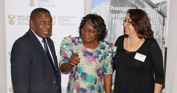 He was one of the three children of nozipho alice and phillip sphambano, a shangaan herbalist from mozambique. Hsrc