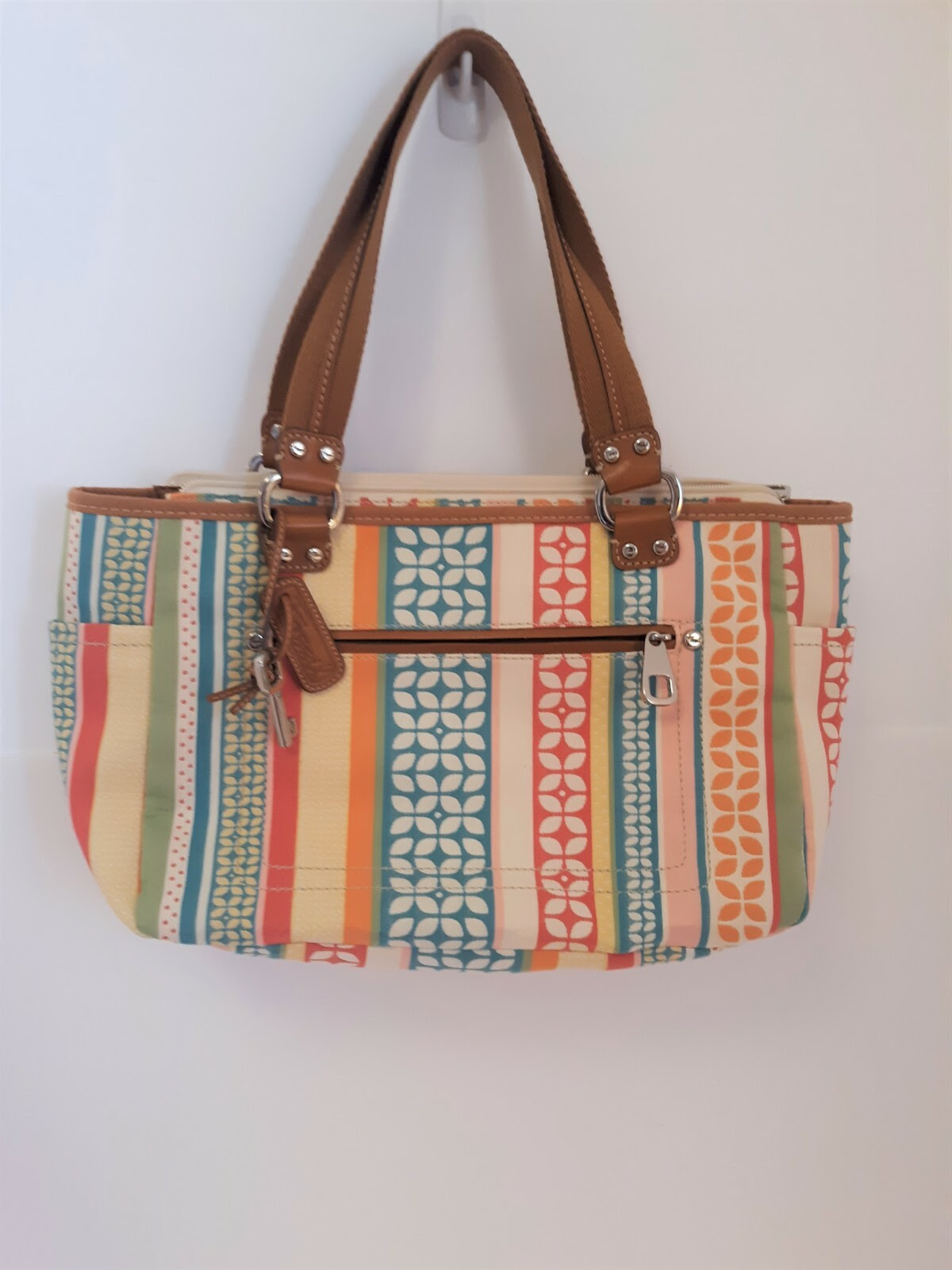 Maybe you would like to learn more about one of these? Fossil Fabric Floral Stripe Shoulder Bag With Double Handles Euc For Sale Fleetwoodmac Net