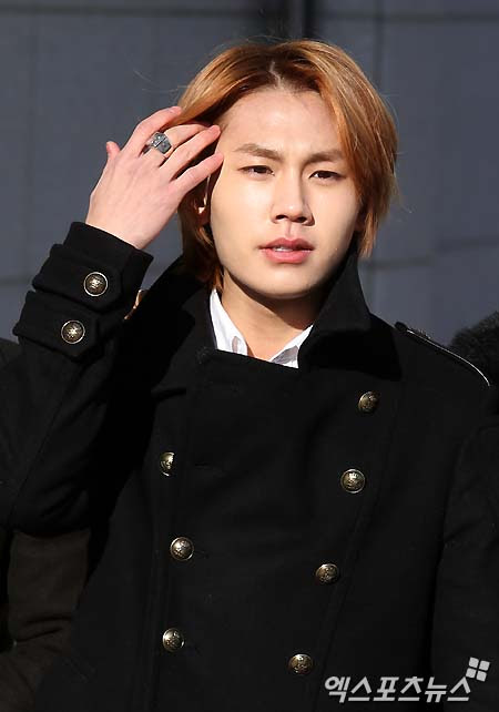 ⚠ bxb ⚠ jung ilhoon anak seorang pengusaha sukses. Other Congratulations Jung Ilhoon Btob Updates