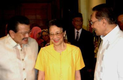 Maria corazon cojuangco aquino (tagalog pronunciation: Former Philippine President Corazon Aquino Passes Away Cctv International