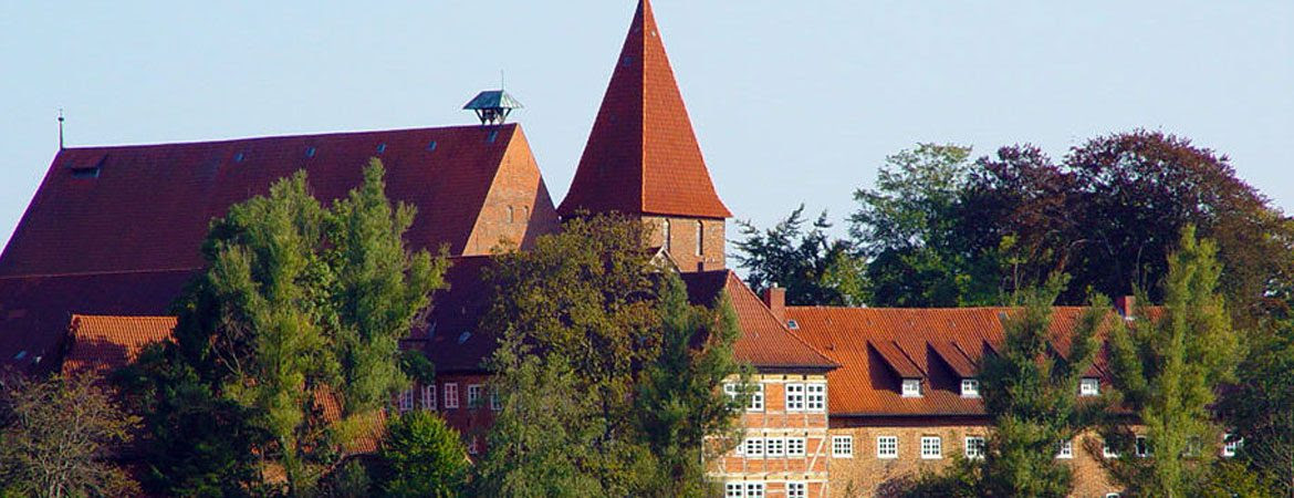 Wenn sie lieber kaufen statt mieten möchten, finden sie bei uns aktuell 0 eigentumswohnungen in ebstorf und 8 häuser zum kaufen in ebstorf.ob altbau oder neubau, stadtlage oder randgebiet, finden sie jetzt ihre passende immobilie in jeder preisklasse. Urlaubsregion Ebstorf De