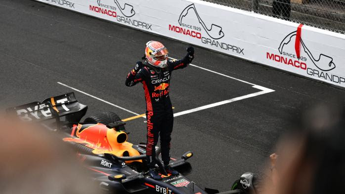 F1 : Max Verstappen remporte le Grand Prix de Monaco sous la pluie, premier podium pour Alpine cette saison grâce à Esteban Ocon