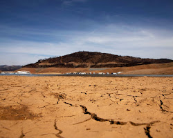 California drought worsens, water restrictions expanded