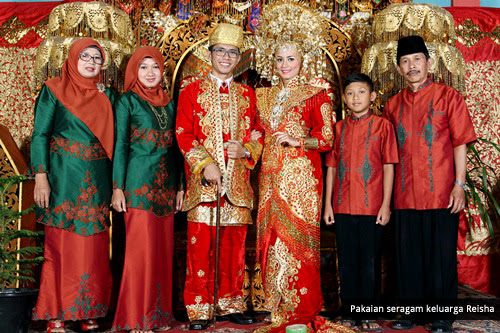  Kebaya  Untuk Keluarga Putu Merry