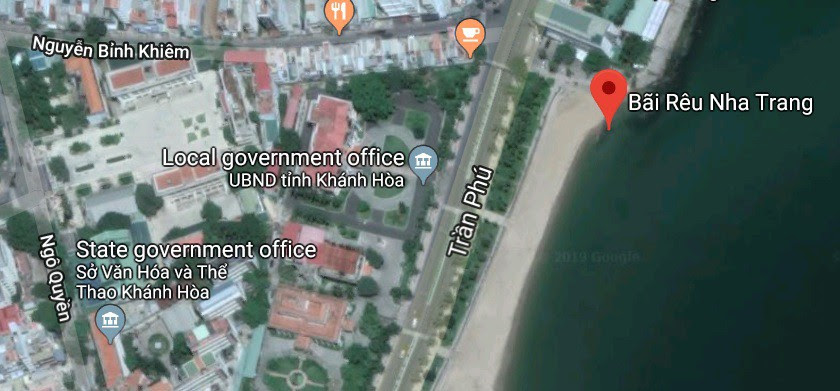 Bãi rêu tóc xanh trên con đường đẹp nhất Nha Trang - Ảnh 2.