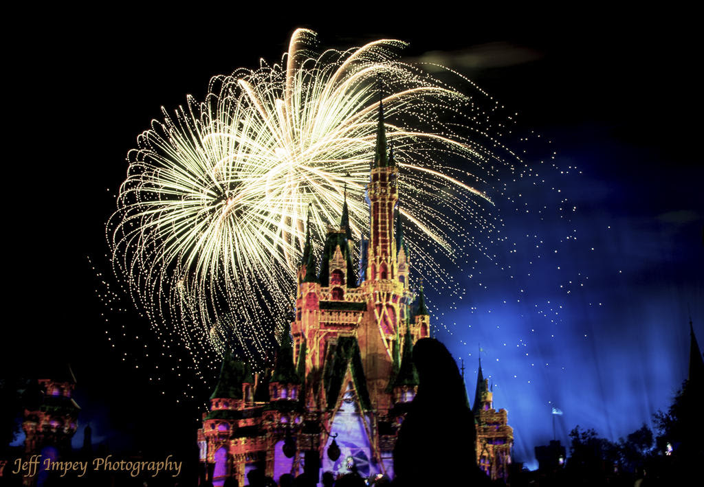 Free Free 120 Cinderella Castle With Fireworks Svg SVG PNG EPS DXF File