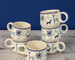 Stoneware tea cups tea set