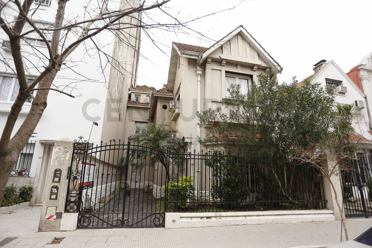 Suárez por rotura de cambio de vía perteneciente al empalme ugarteche, en palermo. Casa En Venta En Belgrano R Belgrano Capital Federal 317 M Terreno Y 364 M Construccion Century 21