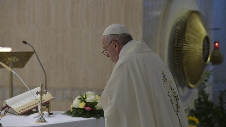 Papa celebra a missa na Casa Santa Marta