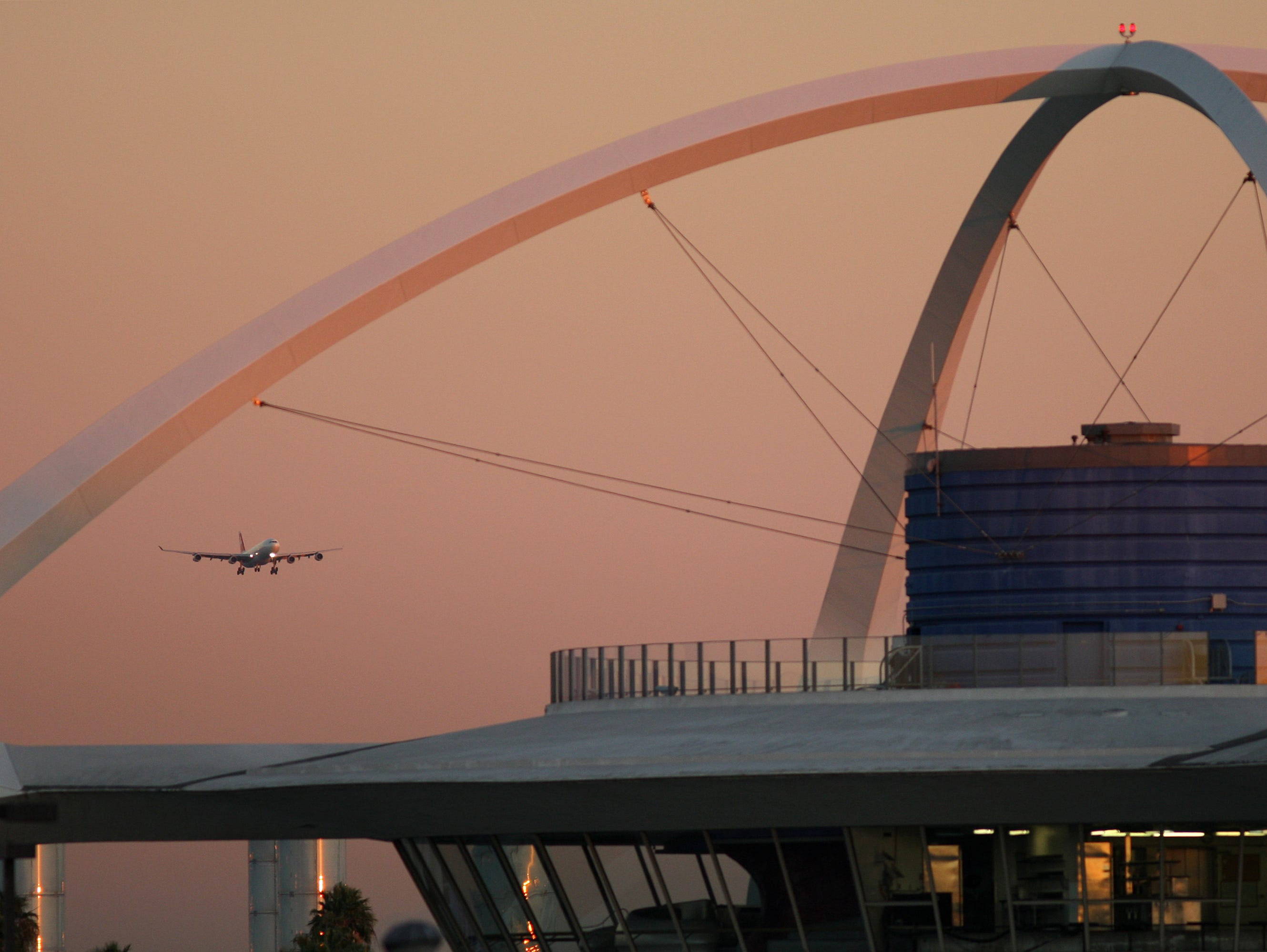 A jet approaches LAX on Nov. 26, 2014.