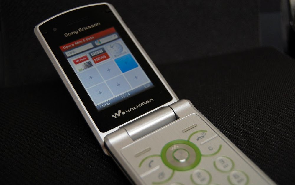 Operamini Beta For Blackberry 10 Help Opera Mini Browser Keep Crashing On Z10 How Can I Stop This Blackberry Forums At Crackberry Com Simply Hit The Download Button And That S It Itfitsonyourknuckles