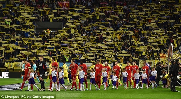 Villarreal Fans Unfurled A Flag Ahead Of Thursday Night S Kick Off In Spain Sports Finder