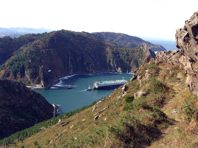 Acantilados de Jaizkibel. Ruta Donibane-Txakilarri-Fuerte Lord John-Donibane