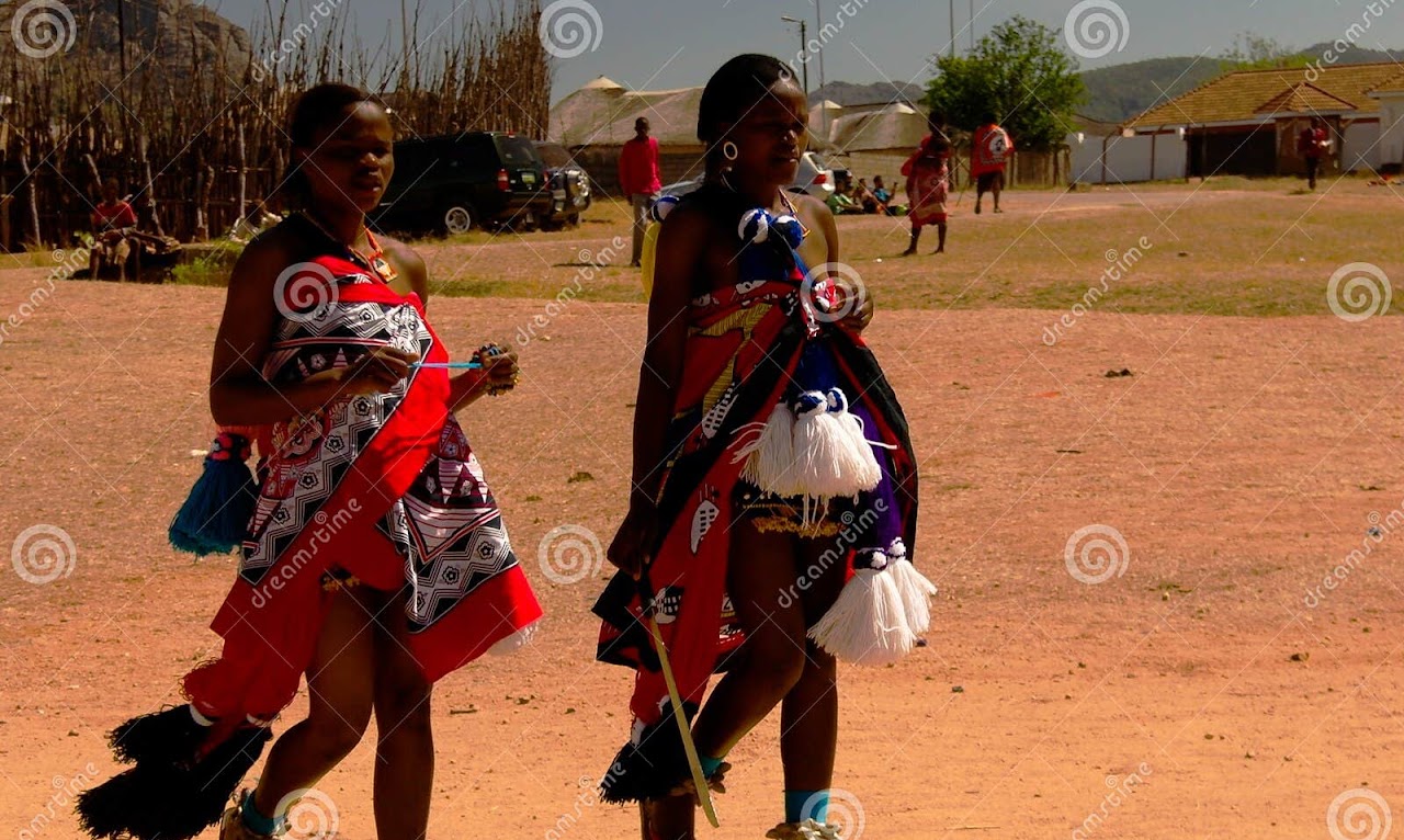 Swaziland Ladies Pin On Africa Swaziland After Salaries Are Paid To The Ladies And Production Costs Are Covered Some Of The Money Will Be Ilmu Galaxyy