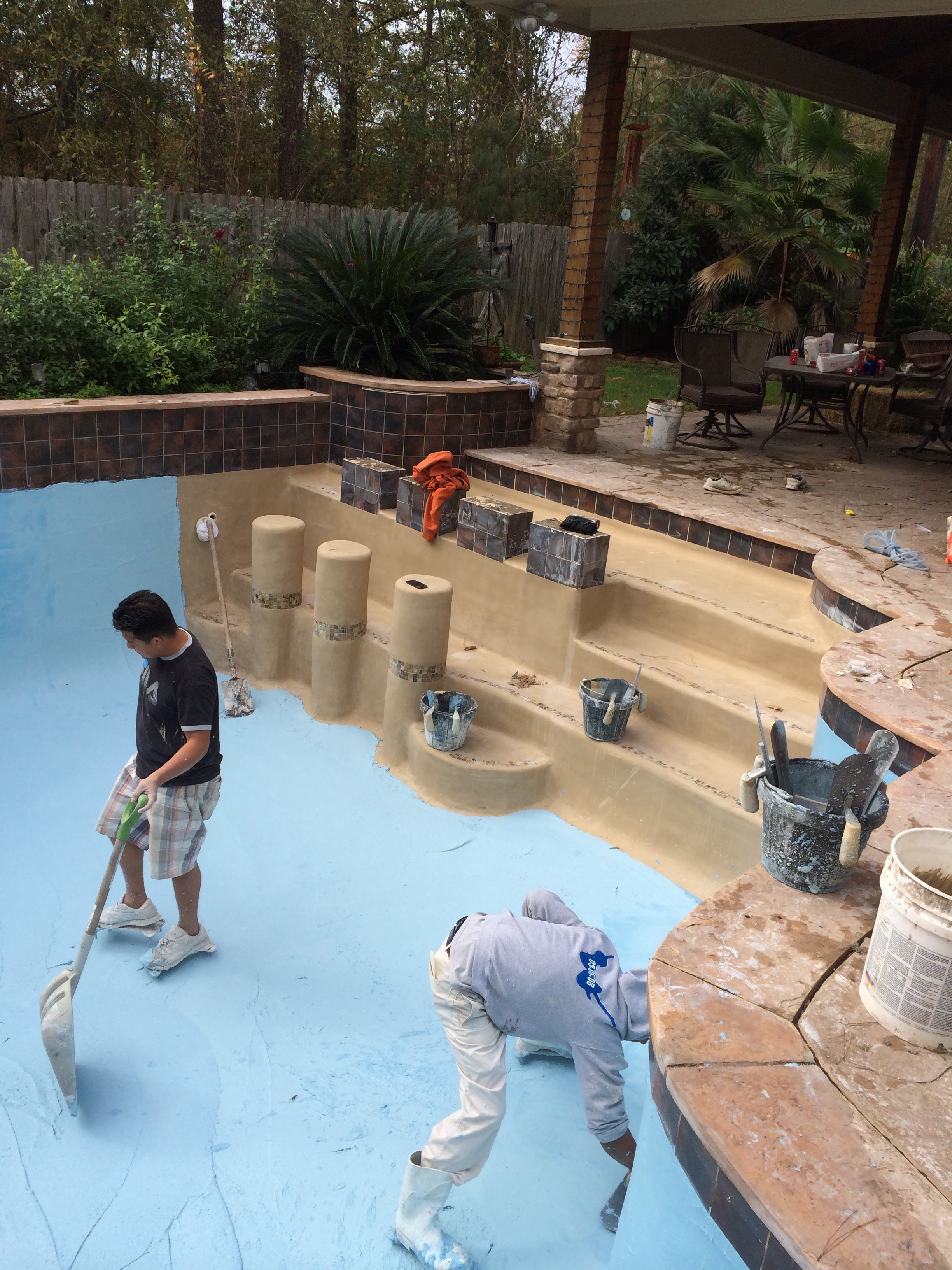 15.04.2012 · most black plaster pools are actually a gray but look black when wet. Pool Plaster