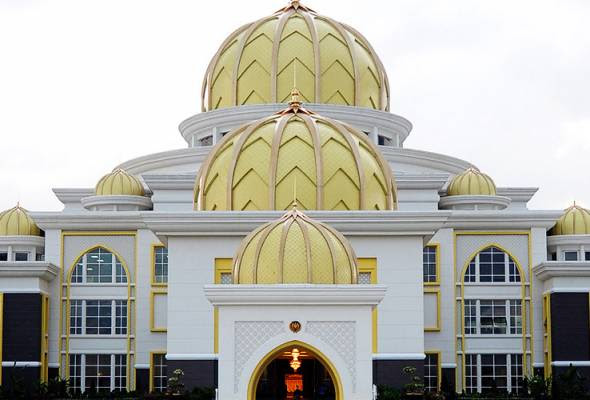 Kejadian yang mempunyai nilai probabilitas 1 adalah kejadian yang pasti. Tiga Sebab Mengapa Seseorang Raja Tidak Dilantik Sebagai Yang Di Pertuan Agong Astro Awani