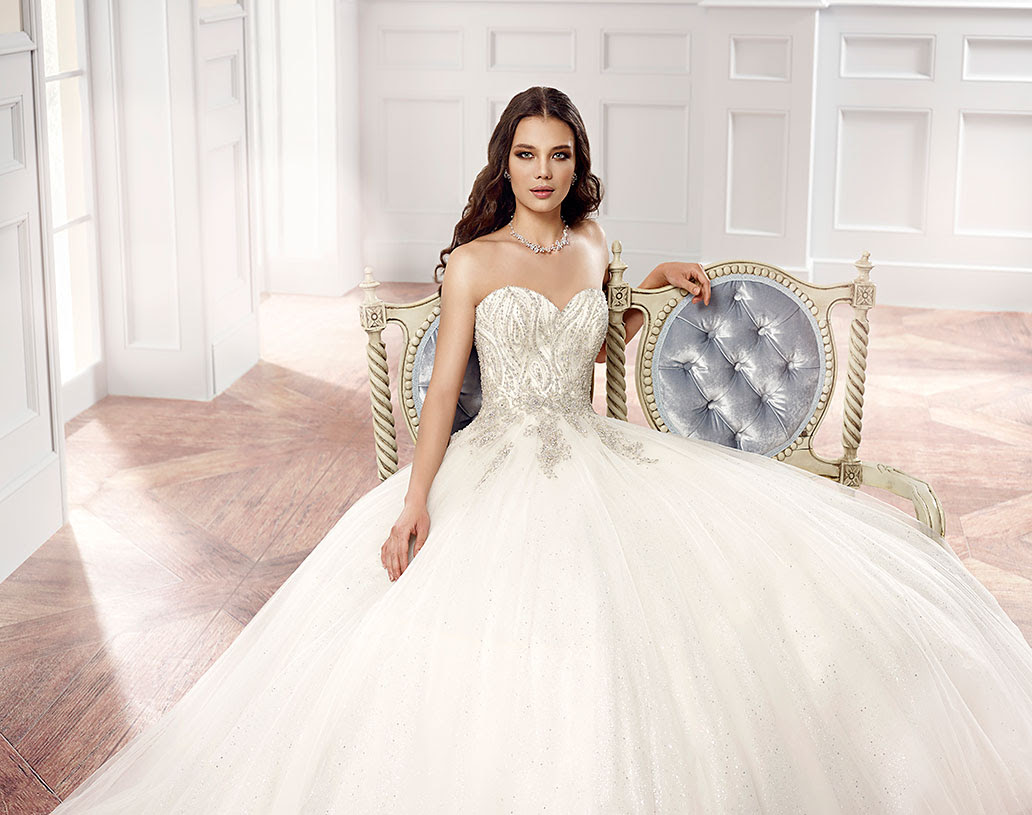 Maybe you would like to learn more about one of these? Brautkleider Von Exklusiven Designern Oksana Mukha Eddy K Cosmobella Demetrios Brautkleid Ellwangen Brautkleid Aalen Oksana Mukha
