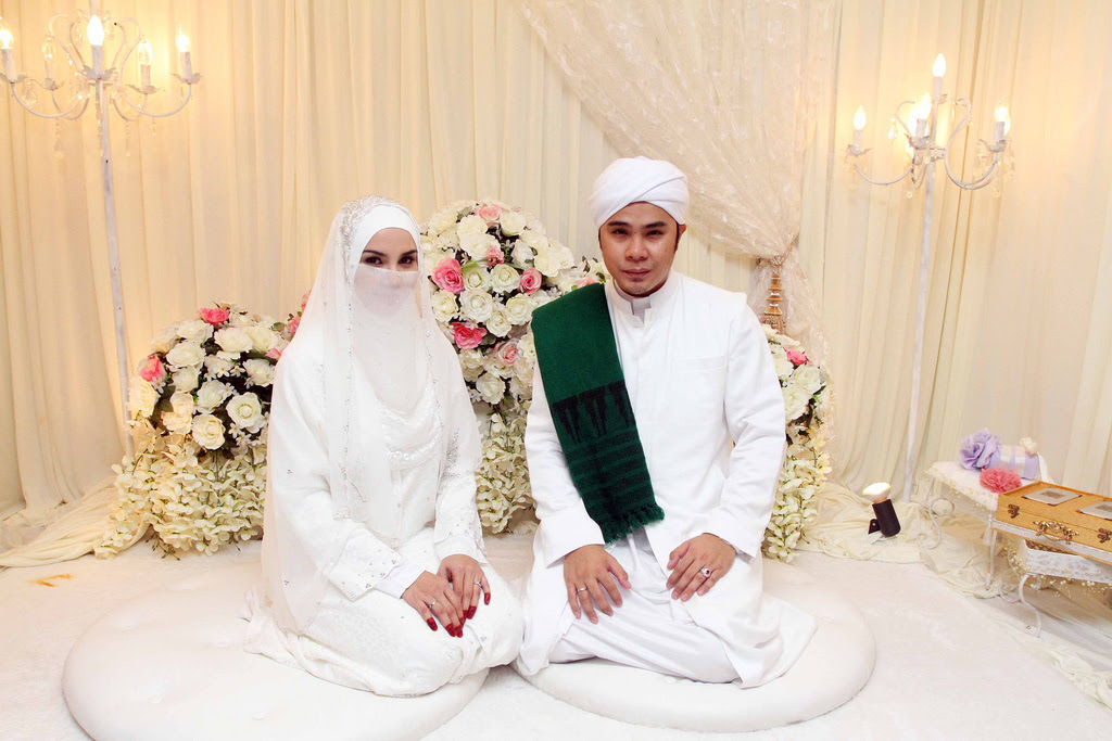 Koleksi 5300 Gambar Animasi Muslimah Menikah  Paling Baru 