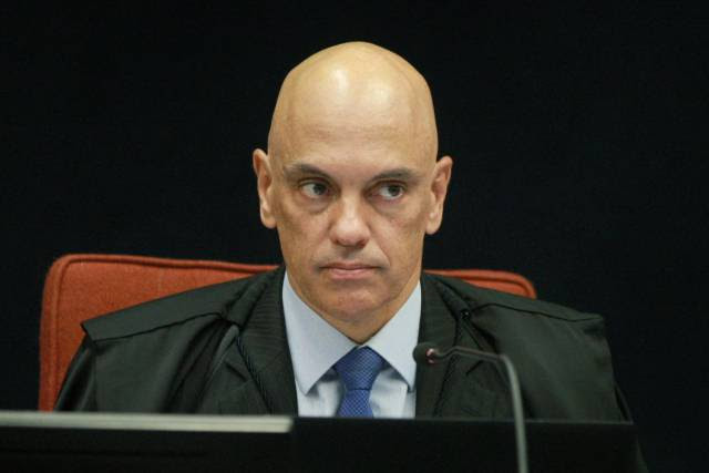 Dez partidos são contra impeachment de Alexandre de Moraes