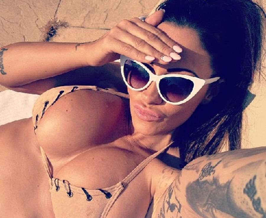 Jodie Marsh bares her flesh in the sun for a selfie