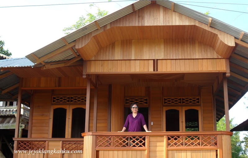 Konsep Penting Rumah Kayu Manado, Desain Rumah