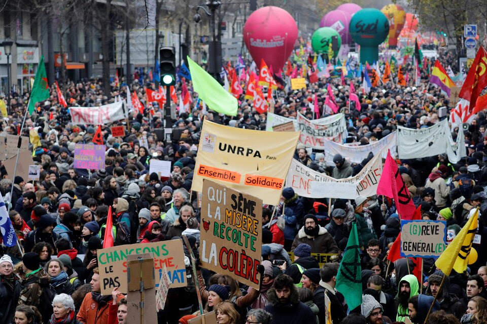 Paris fue el epicentro del paro con movilización en contra de la reforma jubilatoria.