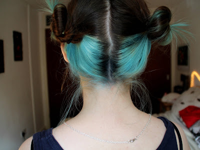いろいろ half and half hair color top and bottom blue 128650