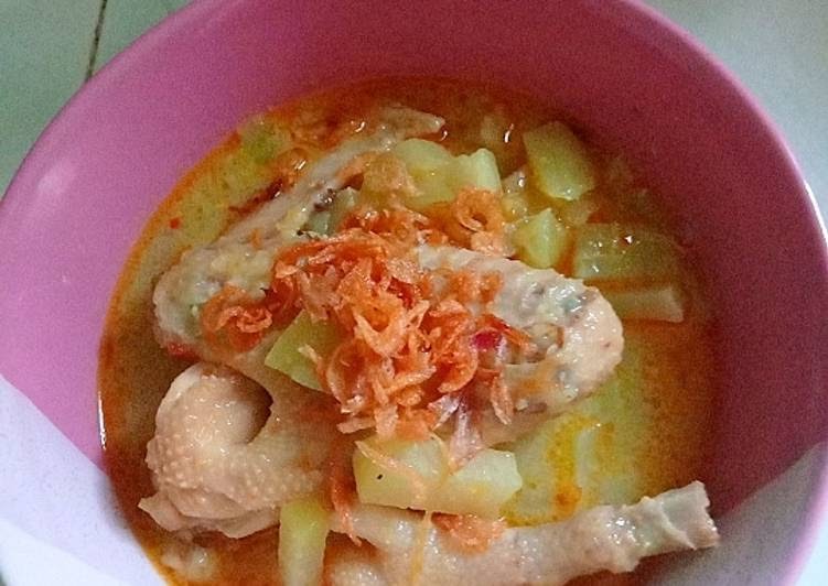 Resep: Lontong sayur kuah kare Yummy - Resep Dapur