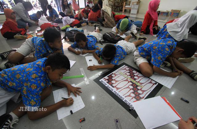 NEW CARA MENGGAMBAR BATIK MOTIF  PARANG Batik
