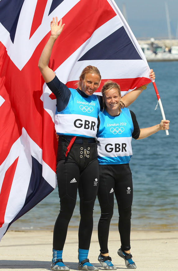 Hannah mills team gb family is held high as she is going to carry the flag into the olympics opening ceremony. Hannah Mills Saskia Clark Win Silver For Great Britain