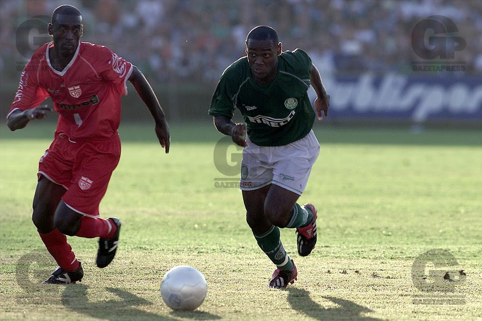 The starting whistle in this fight will sound 4 june at 03:30. Fotos Campeonato Brasileiro Serie B Palmeiras X Crb Al Gazeta Press