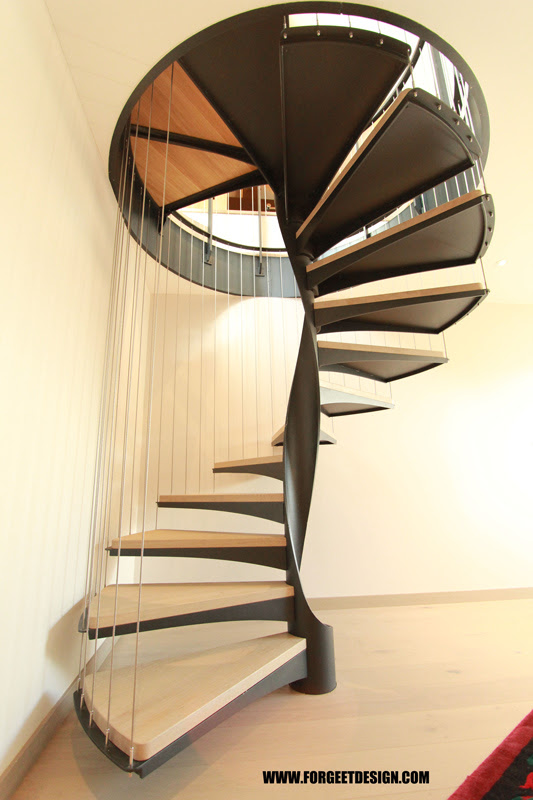Une multitude d'escaliers en spirale de. Escalier Helicoidal Design En Acier Bois Et Cable Forme Colimacon