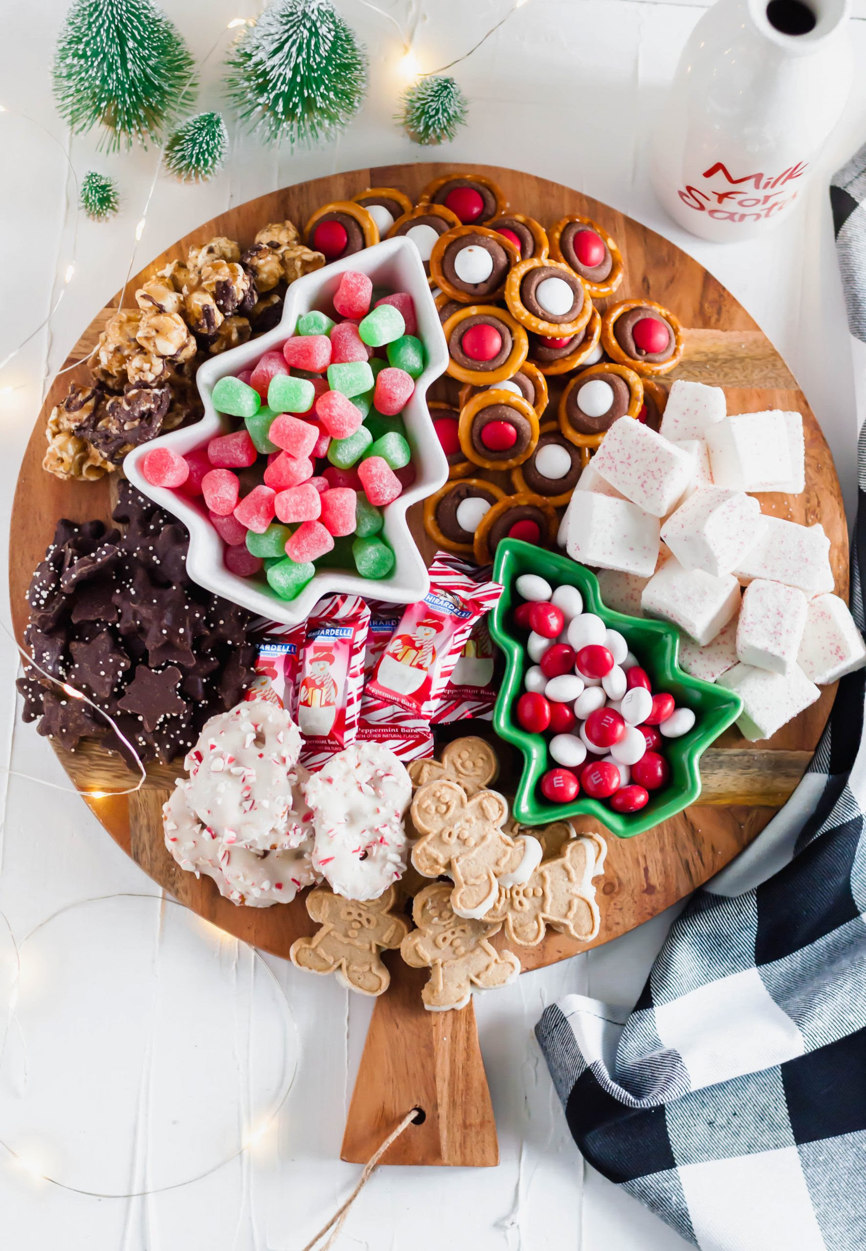Try one of our easy christmas desserts and christmas puddings, including best christmas desserts. Easy Christmas Dessert Board Meg S Everyday Indulgence