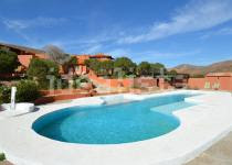 Imagen 1 - Esta mansión aislada en Fuerteventura sale a la venta por 3 millones