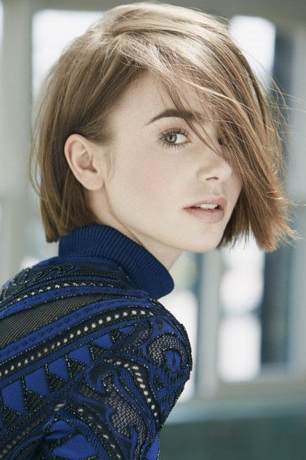 上リリー コリンズ 壁紙 最高の壁紙コレクション