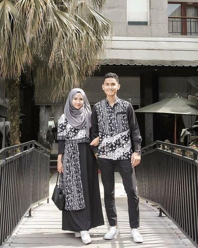 30+ Ide Keren Baju Couple Kondangan Kekinian - Ide Baju Couple