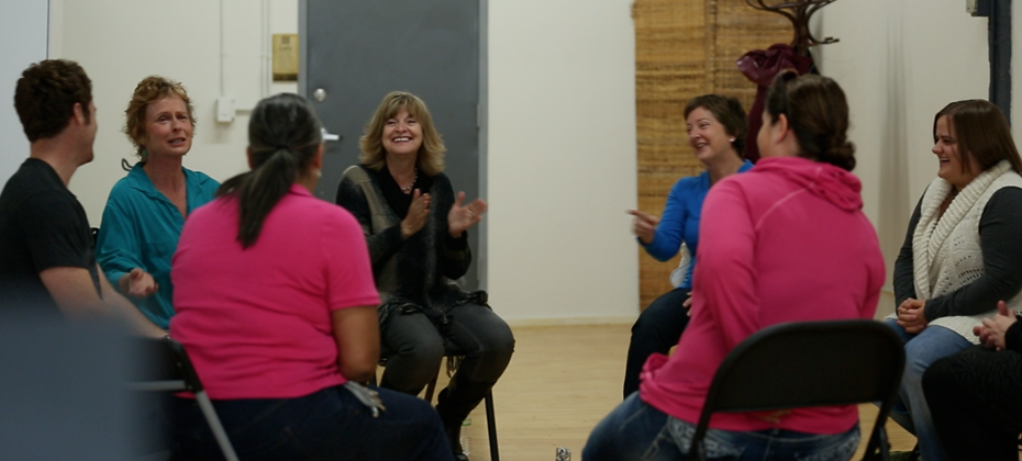 Circle singing is a beautiful singing form, where a group of singers, placed in a circle 'pass around' a basic sound or tune, inspired by african, latin, groove, traditional folk and jazz influences. About Sarah Sarah M Greer Performer Songmaker Instructor Singing Lessons Workshops