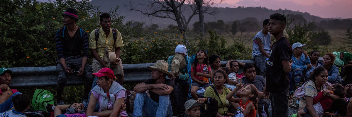 07-11-2018-jovens-migrantes-honduras-caravana_SimoneDalmassoPlazaPublica.jpg