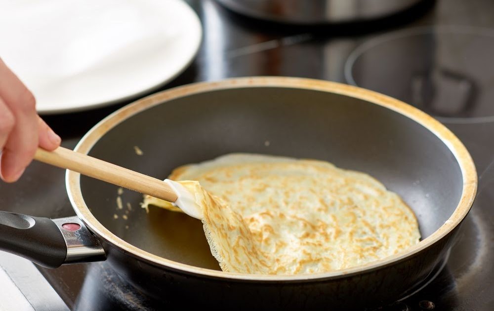 Cara Membuat Crepes Teflon : Resep Leker Crispy Dengan ...