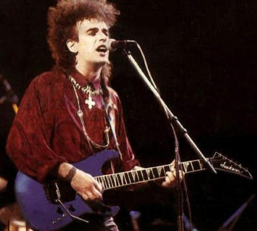 ``viva la musica`` mi contacto whatsapp +56 9 37012075 (para descarga copia y pega el link en el navegador, todos los link actualizados 01/07/2021) Happy Birthday Gustavo Cerati Rock Amino Amino
