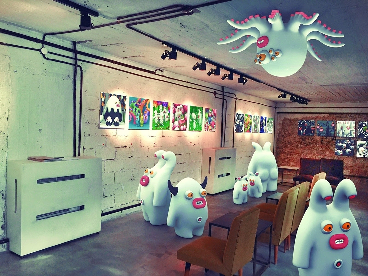 monsters at a gallery