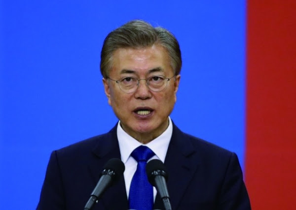 문재인 사무실 인질극 '일제시대 금괴' 탓? ë°œì¹˜ë¡œ ë°œìŒ ì–´ìƒ‰í•œ ë¬¸ìž¬ì¸ ëŒ€í†µë ¹ ì¹˜ê³¼ì˜ì‚¬ì‹ ë¬¸