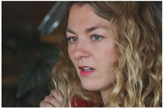 Douleurs articulaires, inflammation articulaire, rigidité, raideur matinale dans les articulations, articulations qui craquent, thermique commun, rougeur des articulations, difficulté à bouger les articulations et 12 autres symptômes. Stephanie Boulay Avoue Avoir Souffert D Anorexie Hollywoodpq Com