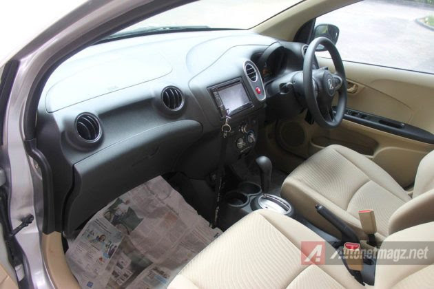 Ukuran Mobil Mobilio Honda - Soalan b