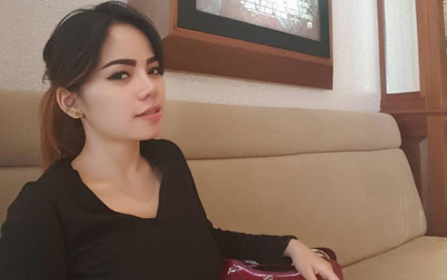 Dinar Candy Koleksi Foto Seksi Dj Singer Dangdut Hot 