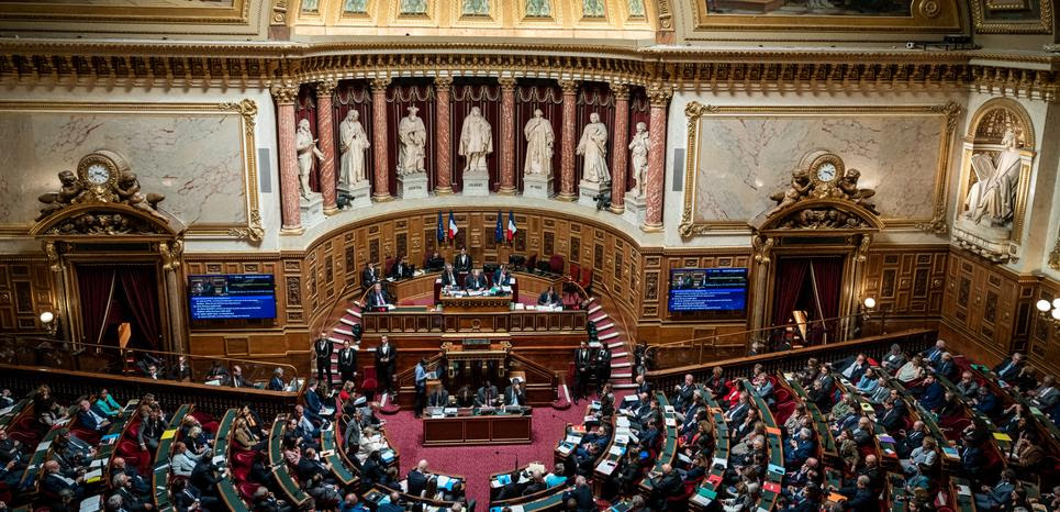 Le Sénat adopte une proposition de loi pour interdire l’écriture inclusive