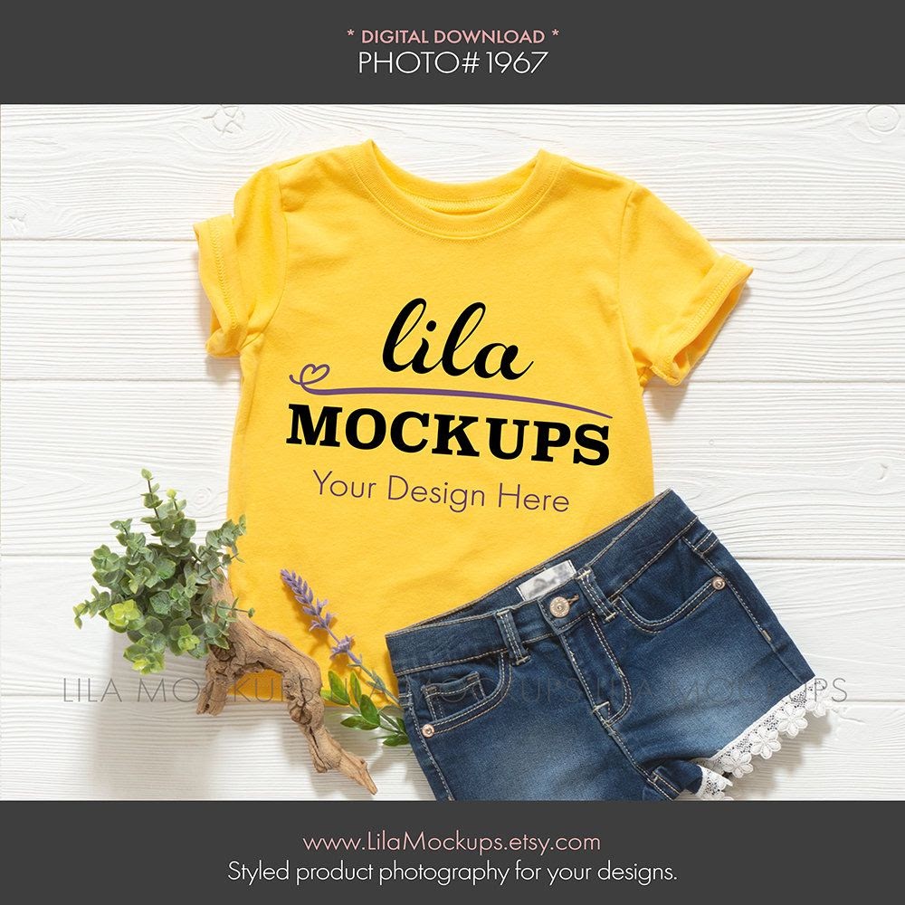 Download 2161+ Yellow T Shirt Mockup Free Easy to Edit